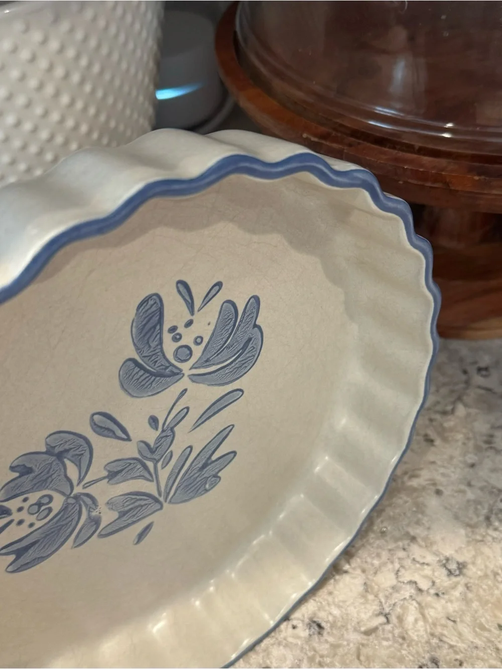 Vintage PFALTZGRAFF Yorktowne 9” Quiche Stoneware Dish